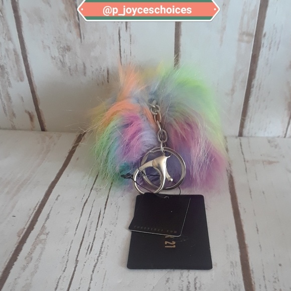 Kitty key fobs from Forever 21 - Picture 3 of 3